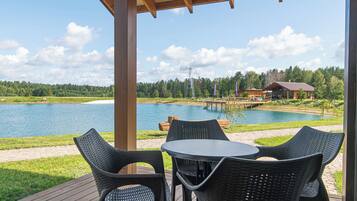 Villa Confort, vista al resort | Terraza o patio