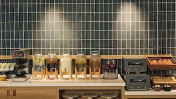 Café da manhã com buffet todos os dias (JPY 2800 por pessoa)