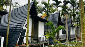 Interior - Raghavs Retreat By TERASTAY (Chikkamagaluru)