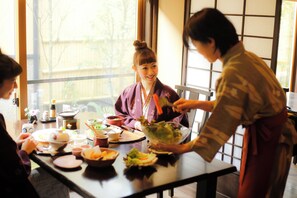 Free daily Japanese breakfast