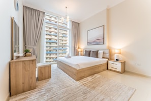 1 bedroom, in-room safe, iron/ironing board, free WiFi