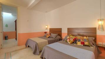 4 camere, ferro/asse da stiro, Wi-Fi, lenzuola