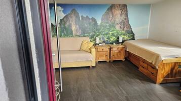 2 Schlafzimmer, Bügeleisen/Bügelbrett, Reisekinderbett, kostenloses WLAN