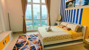 Iron/ironing board, free WiFi - Twin Galaxy (Johor Bahru)