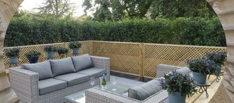 Cosy retreat by the church in the centre of Northleach, Cotswolds
2 guests
