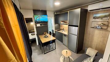 Mobile Home (Mobile Home With Hot Tub And Terrace) | Private kitchen | Fridge