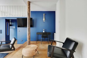 Apartment | Interior - Authentic Loft - 2br/8p - Place de la Republique (Paris)