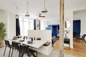 Dining - Authentic Loft - 2br/8p - Place de la Republique (Paris)