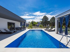 Villa (Villa With Private Pool) | Pool