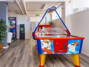 Apartment | Game room - Retreat Near Beach & Fishing Village (Glesborg)