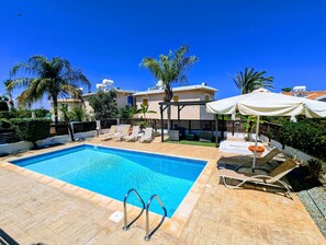 Villa | 4 habitaciones 