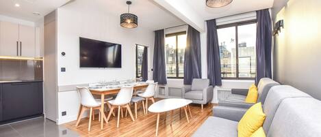 Apartment | Living area