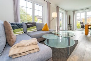 Imagen sin descripción, 3 de 50, botón