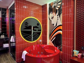 Luxury Room | Free WiFi