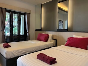 Standard Twin Room | In-room safe, blackout drapes