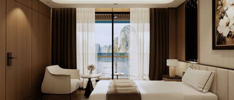 Family Quadruple Room, Balcony, Ocean View | Peti besi dalam bilik, meja, ruang kerja komputer riba, Wi-fi percuma