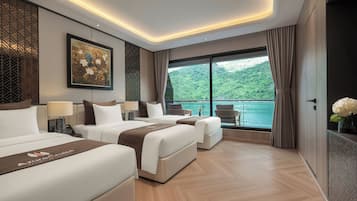 In-room safe, desk, laptop workspace, soundproofing