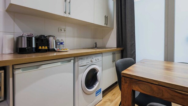 Unclassified image, 1 of 10, button - Magnificent apt - 1bd/6p - Auteuil/ Quai de Seine (Paris)