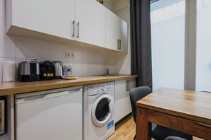 Apartment | Private kitchen | Fridge, microwave, stovetop, coffee/tea maker