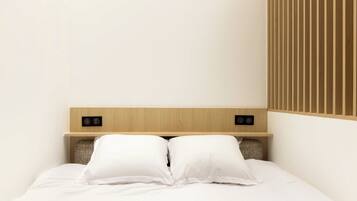 Apartment | 1 bedroom, laptop workspace, iron/ironing board, bed sheets