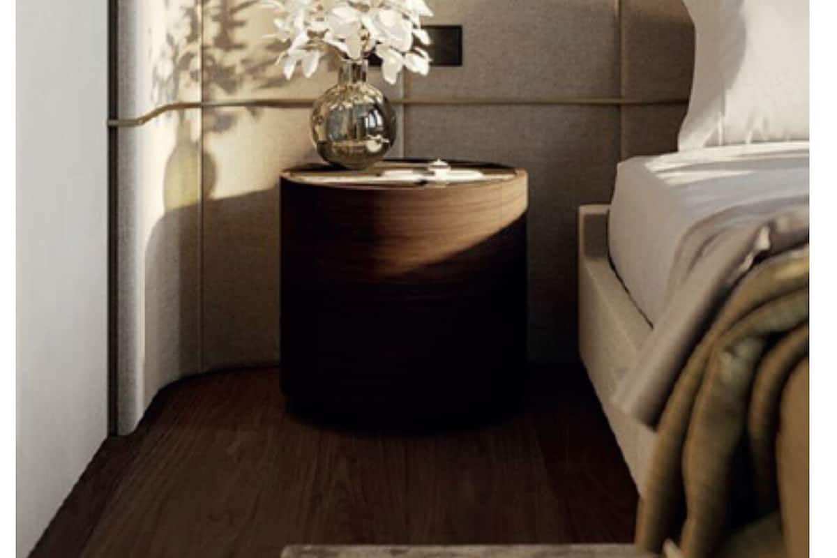 Suite | Tabla de planchar con plancha y wifi gratis