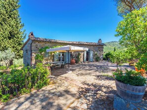 Outdoor dining - Casa Aia by Interhome (Greve in Chianti)