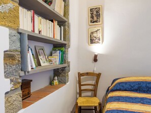 2 bedrooms, Internet