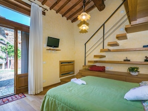 3 bedrooms, Internet