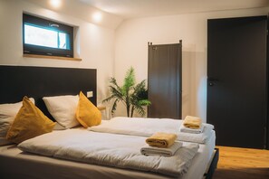 2 bedrooms, iron/ironing board, WiFi - Apartment "Schöne Aussicht" "Black" (Edertal)