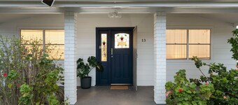 Vino Poolhouse – A Perfect Blend of Comfort and Style