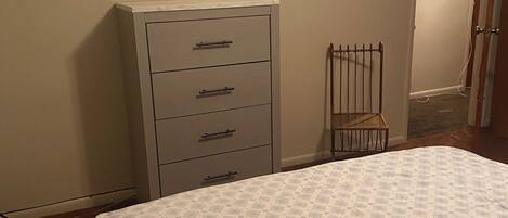 2 Schlafzimmer, Bettwäsche