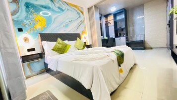 Deluxe Double Room, Balcony, City View | Iron/ironing board, free WiFi