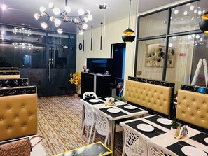 Restaurant - HS MIRACLE VIEW (Hulhumalé)