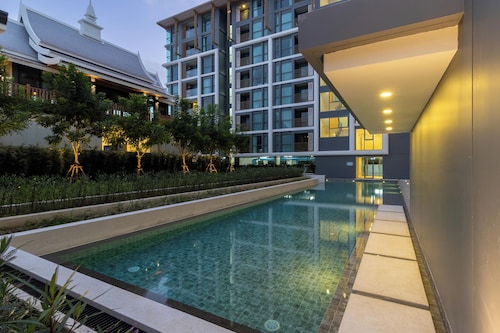 New Condo Near Phuket Beach Clubs C227