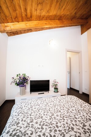 1 habitación, wifi gratis y ropa de cama
