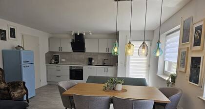 Apartment 'Alb-Apfel' with Private Terrace, Shared Garden and Wi-Fi