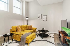 Télévision, espaces bureaux