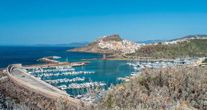 Casa Vacanze 'Marachele' avec Piscine Commune, Jardin Privé et Climatisation