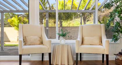 @ Marbella Lane - Cozy Gem Near Nature Trails