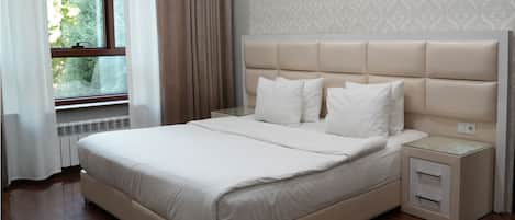 Chambre Standard Double ou avec lits jumeaux, vue jardin