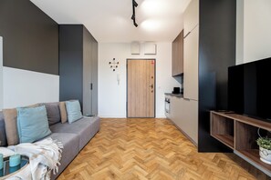 Apartment, Balcony | Private kitchen