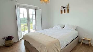 3 bedrooms, WiFi, bed sheets