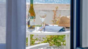 Studio, ban công, quang cảnh vịnh | Hiên