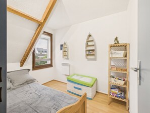 2 bedrooms, free WiFi