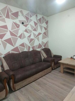 House, Balcony, Courtyard View | Living area | 109-cm Smart TV with digital channels