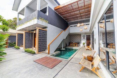 Padinis Villa & Coffee