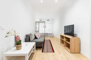 Strykejern/-brett, wi-fi (inkludert) og sengetøy