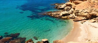 Apartment 'Charming Duplex in Hacienda Alamo' with Shared Pool, Wi-Fi and Air Conditioning