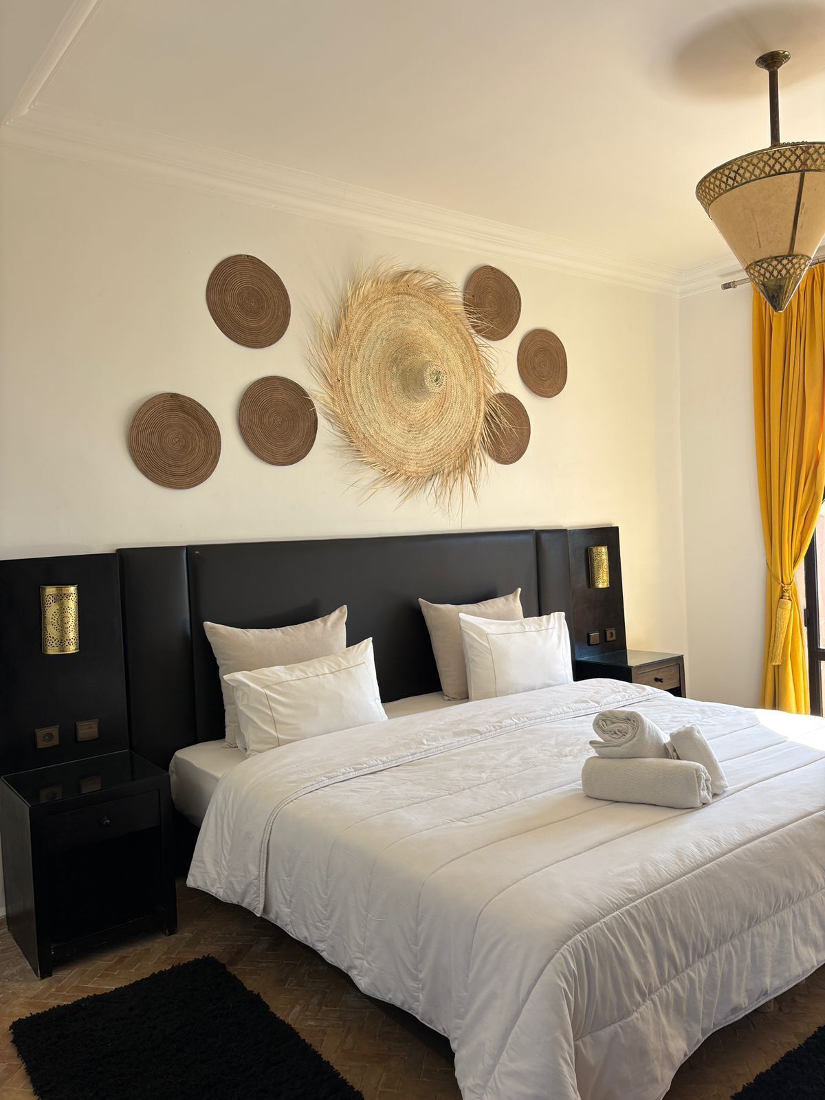 Family Suite, Garden View | In-room safe, free WiFi