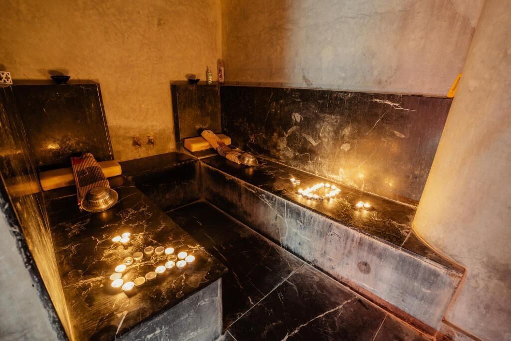 Behandlungsräume für Paare, Türkisches Bad/Hamam, Körperpeelings
